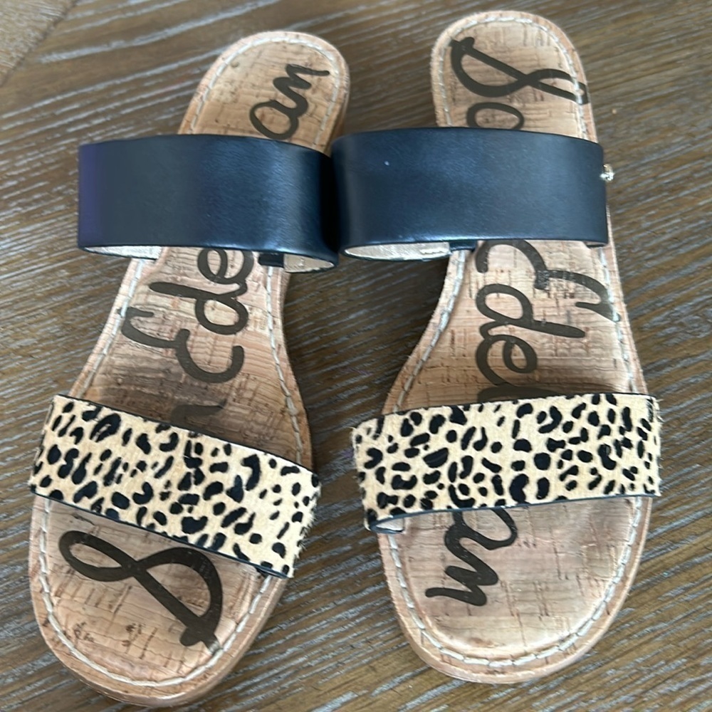 EUC Sam Edelman Gala Two Strap Low Wedge Sandal Size 8